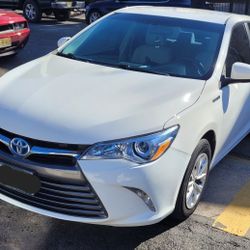2016 Toyota Camry Hybrid