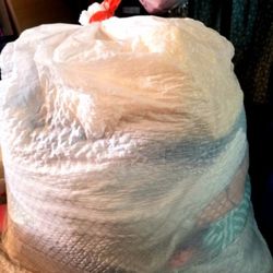 WOMEN'S CLOTHES BAG FOR SALE 