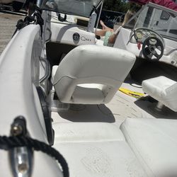 08 Regal 19 5 Foot 4.3 V6 Inboard Outboard Runs Excellent