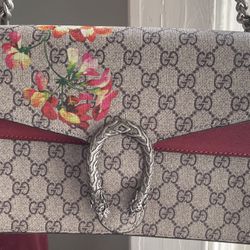 Gucci Floral Shoulder Bag 