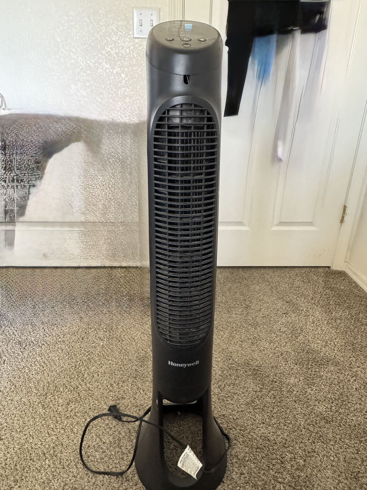 Honeywell QuietSet Whole Room Tower Fan - Black