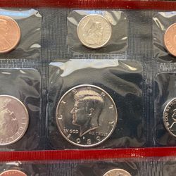 US Coin Collecting Mint Sets $15 Each 1972 & 1987 & 1988 & 1989 & 1991 & 1992 Kennedy Half Dollar