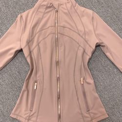 Women’s Lululemon Sweatshirt 