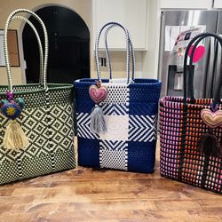 Mercado Bags And Artisan Cups 