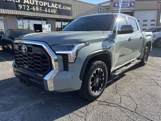 2022 Toyota Tundra SR5