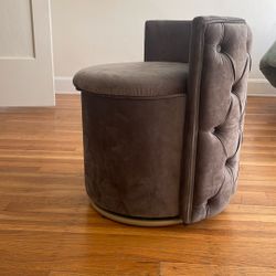 Swivel Storage Chair 