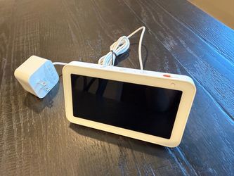 Amazon Echo Show 8 - Like New / Excellent