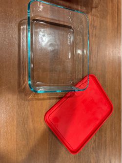Pyrex 6cup glass storage