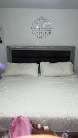 King size bed