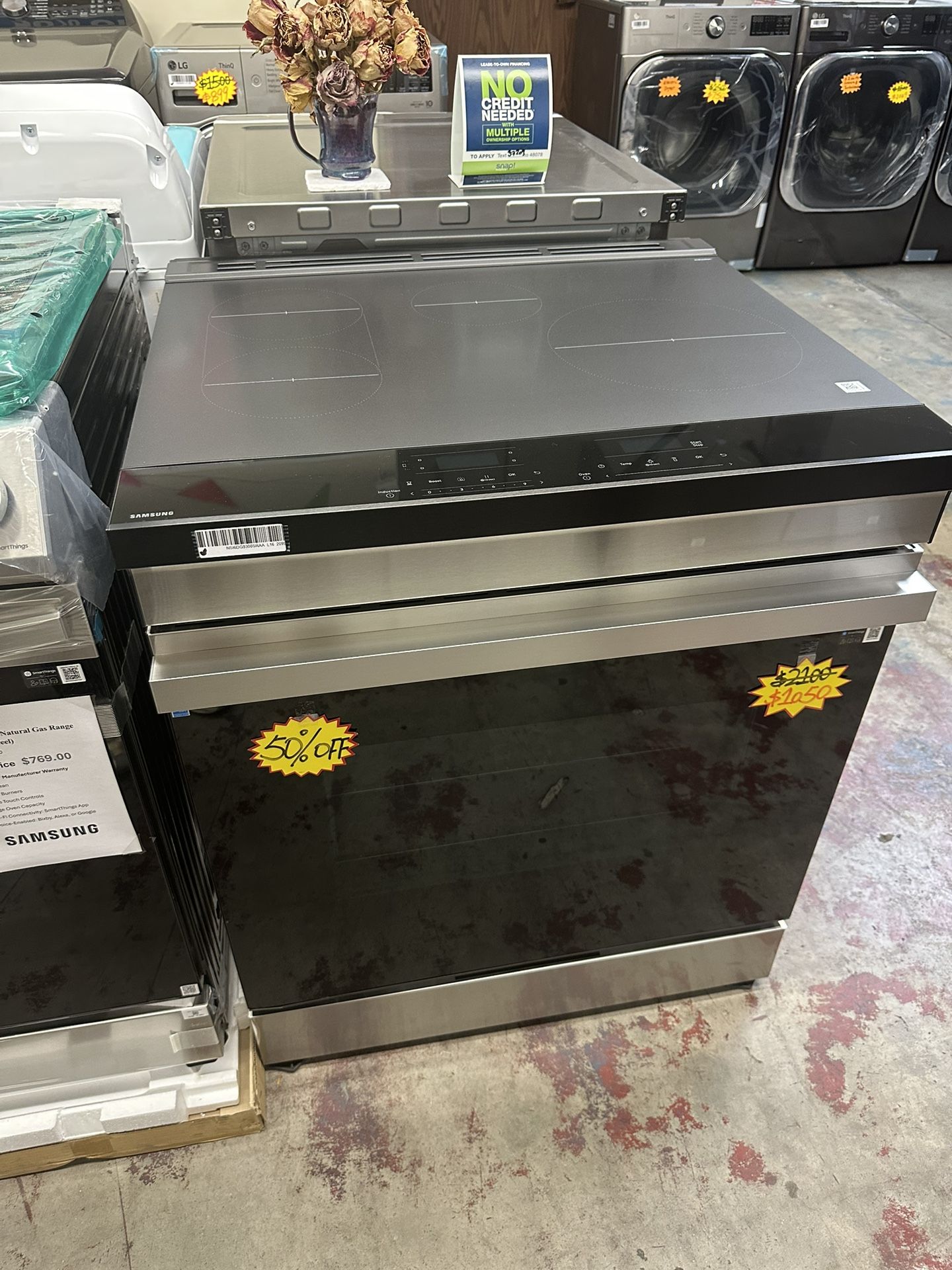 🔥Bespoke 30 in. 6.3 cu.ft. Induction Range🔥