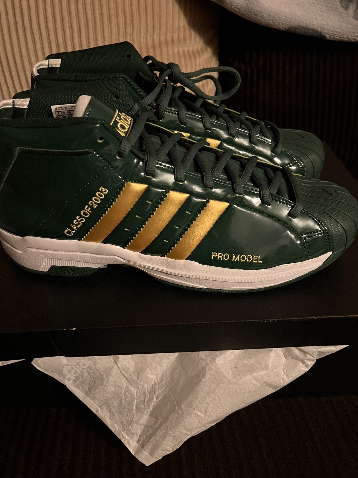 Men’s new Adidas Pro Model 2G size 10.5