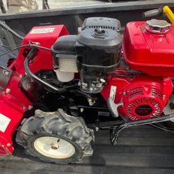 Honda Tiller  FRC-800 new blades good condition$1800 firm