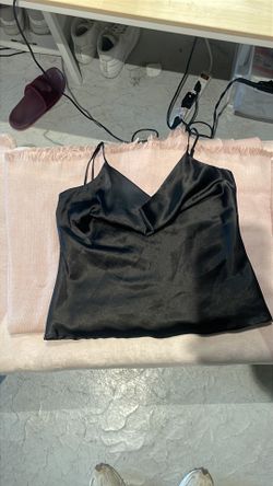 Silky Black Top