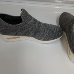 DKNY Slip On Sneakers 