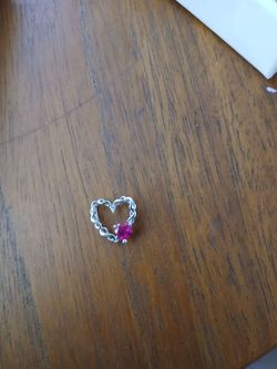 10k gold twisted heart pendant with semi precious stone