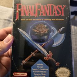 Final Fantasy NES (Box Game And Manual)