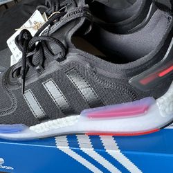 Adidas NMD_V3 Size 11.5