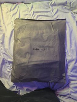 Essentials shorts Size M