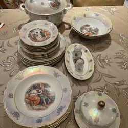 Set Of Original KAHLA Porcelain MADONNA  Set Plates For Children Germany 29 Pieces Original From Germany