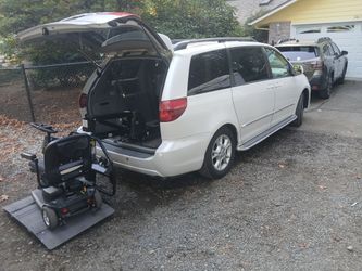 2005 Toyota Sienna