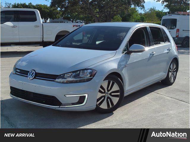 2019 Volkswagen e-Golf
