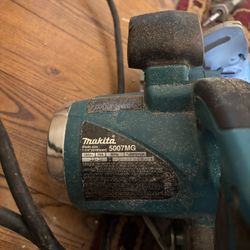 Makita 7 1/4 Circular Saw With Carrying Case