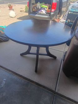 Dinning table and chairs