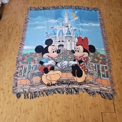 Walt Disney World Mickey Minnie Tapestry Woven Throw Blanket 56x48 Magic Kingdom
