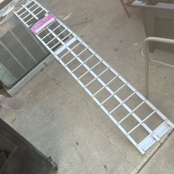 Folding Motorcycle Ramp