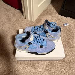 Jordan 4 unc Size 9