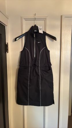 Nike 1/4 zipper front with drawstring waist black dress & gray stripes in size XS