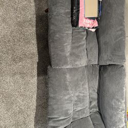 Gray Futon New
