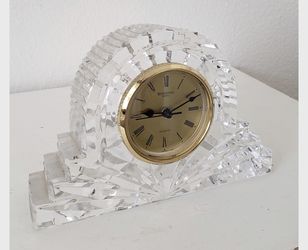 Waterford Crystal Clock Mantel Piece Ireland Quartz 5" H x 7"