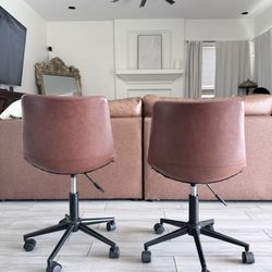 Set of 2 Modern Swivel Office Chairs – Brown Faux Leather