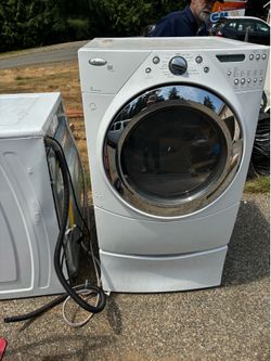 Whirlpool Duet steam dryer and whirlpool washer
