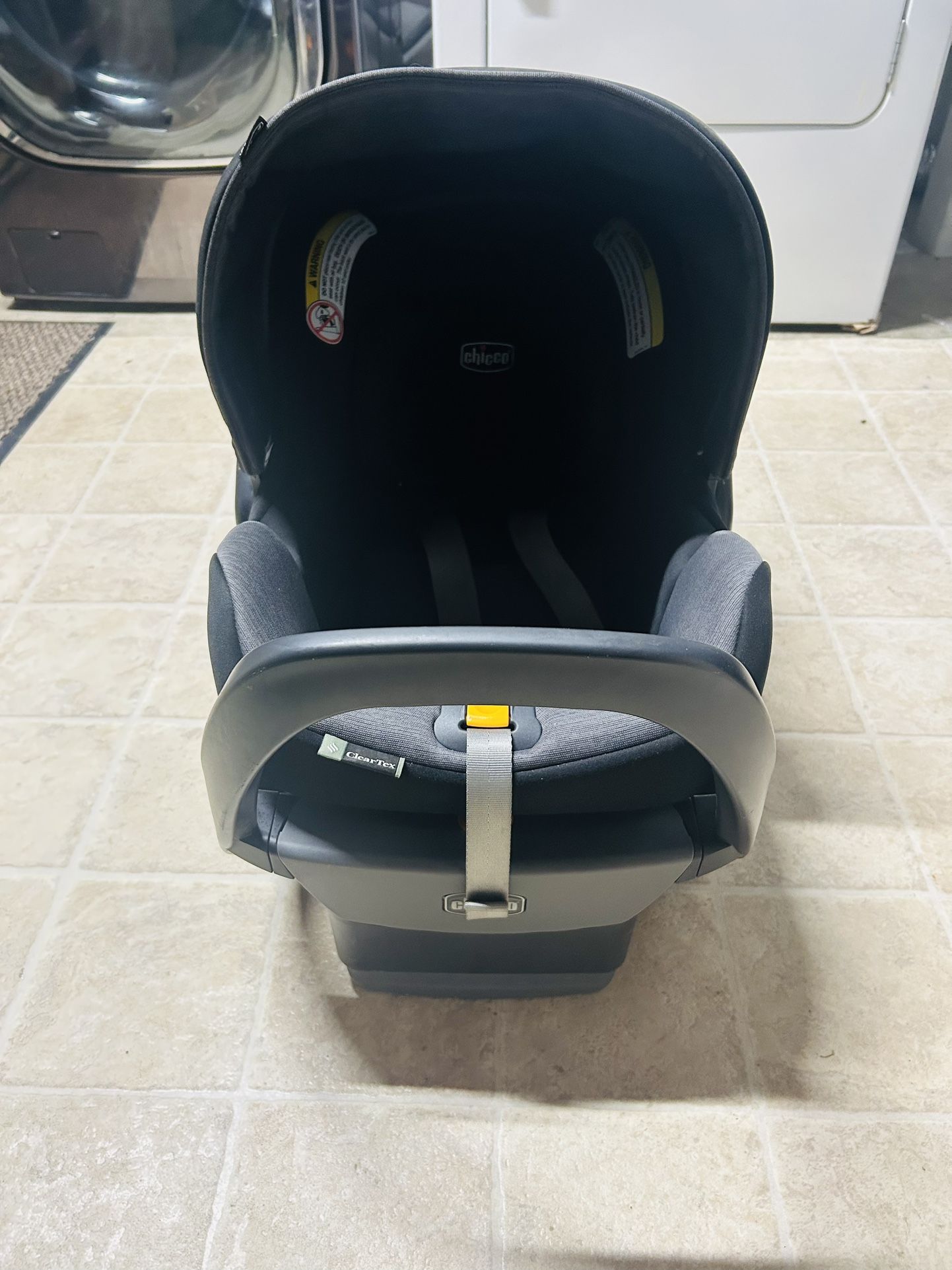 Chicco KeyFit Max ClearTex Infant Car Seat - Ebony & Caddie