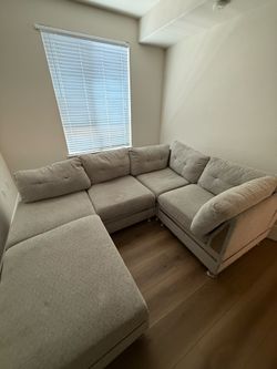 Gray Sectional Couch/sofa