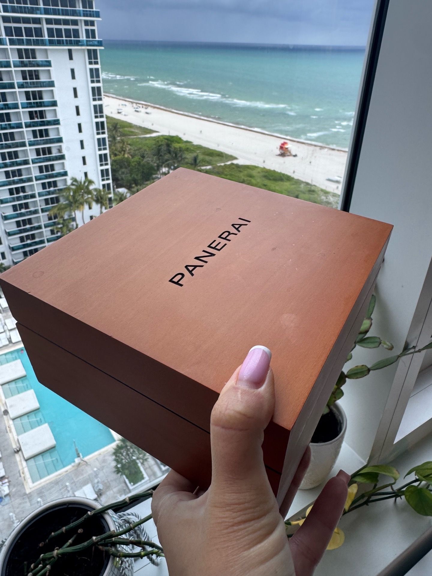PANERAI LUMINOR box