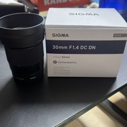Sigma 30mm F1.4 Lens