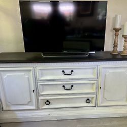 Free Media Console 