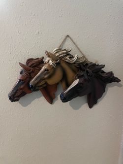 Three Horse Heads Resin Wall Plaque