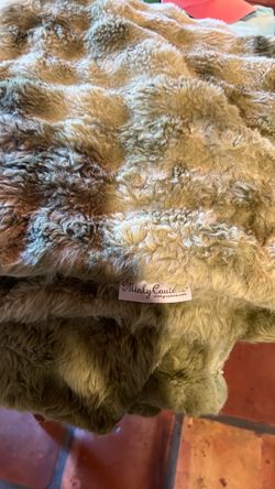 Minky Couture blanket