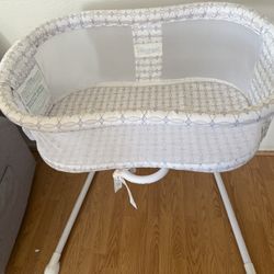 Bassinet 
