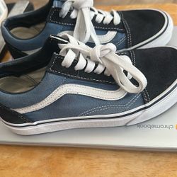 Vans Youth 4.5