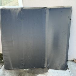 Colorado and Canyon Tonneau Cover  