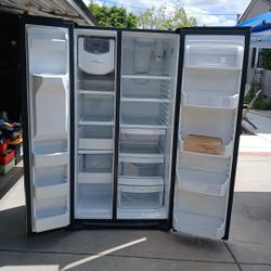 GE Profile French Door Refrigerator 