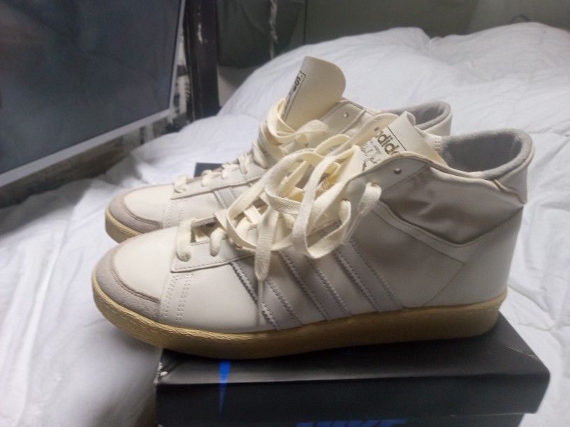Adidas Jabbar Hi Sneakers 