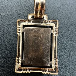 14k Gold Pendant Vintage Engraved acquires 1.9 grams