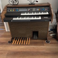 Baldwin Fantasia Organ