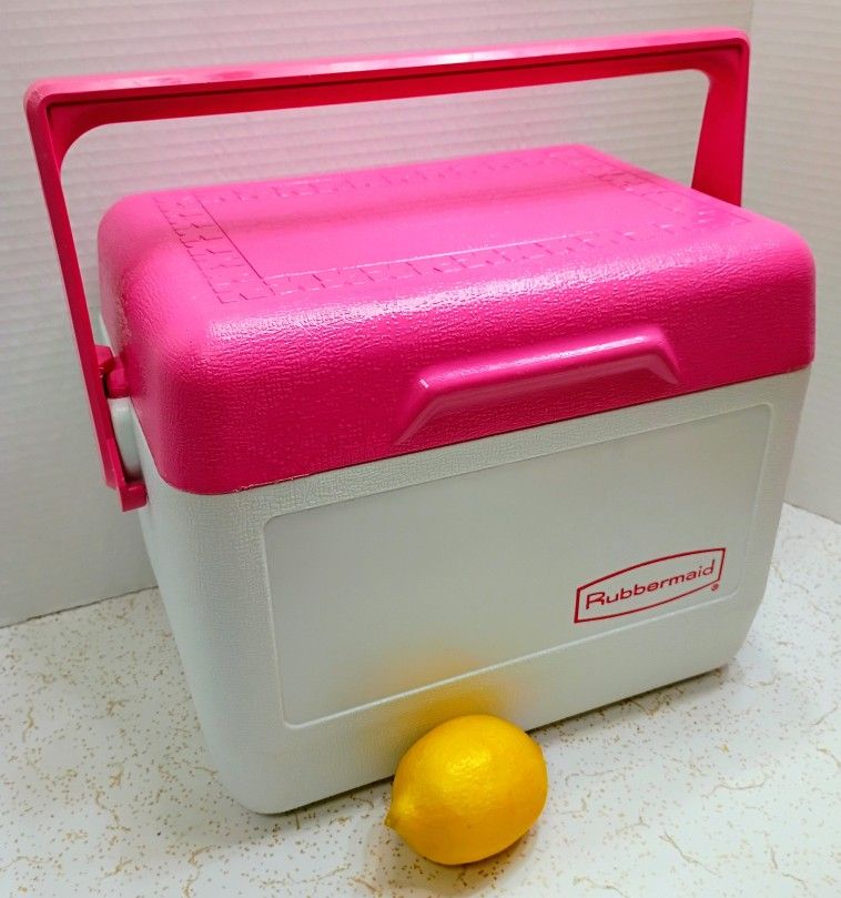 Vintage Rubbermaid GOTT 'Holiday Cruise Line' Tote 6 Lunch Box Cooler Ice Chest 6 Pack 1806 Pink Tiki